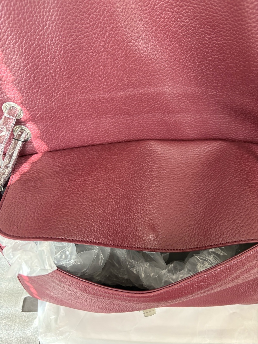 & Other Stories Burgundy Leather Shoulder Tote - Picture 4 of 6